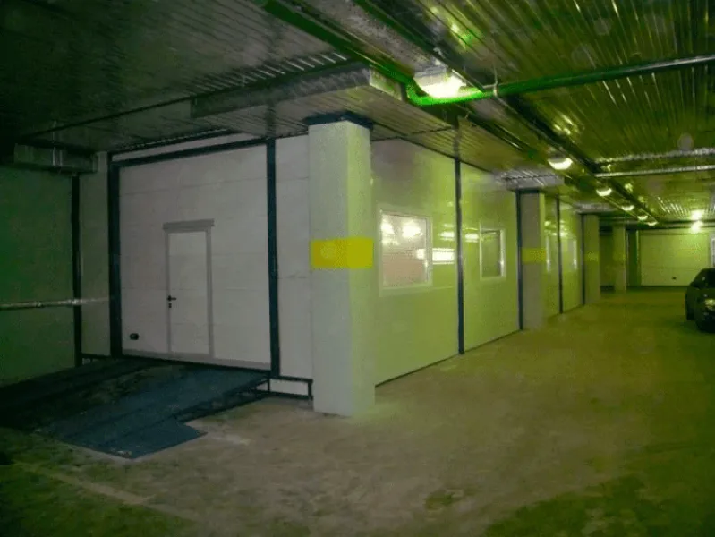 Автомойка 2 поста на парковке 